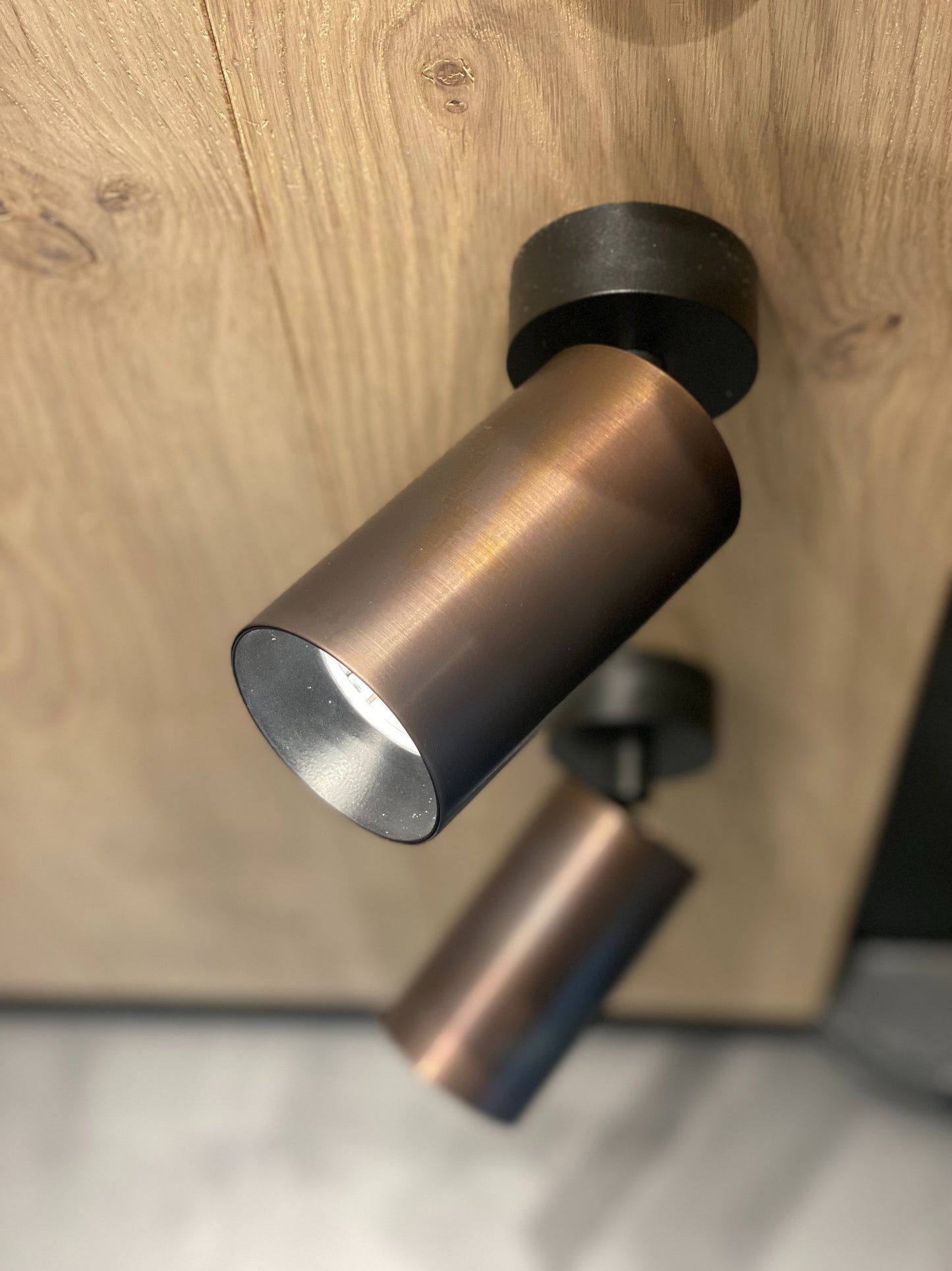 THE MIC S